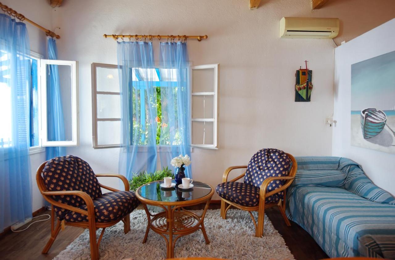 Seahorse Cottage Mourtero ภายนอก รูปภาพ